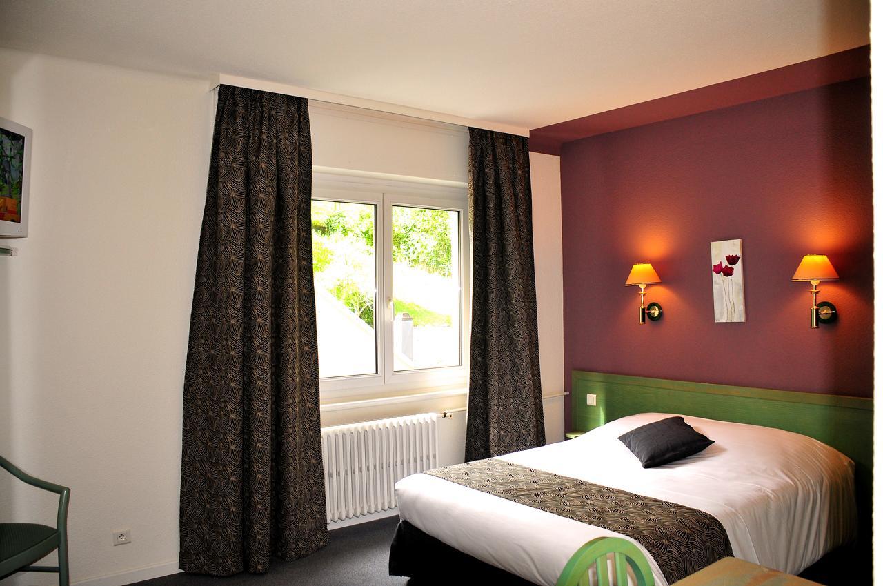 Logis Hotel - Restaurant Aux Bruyeres Orbey Buitenkant foto